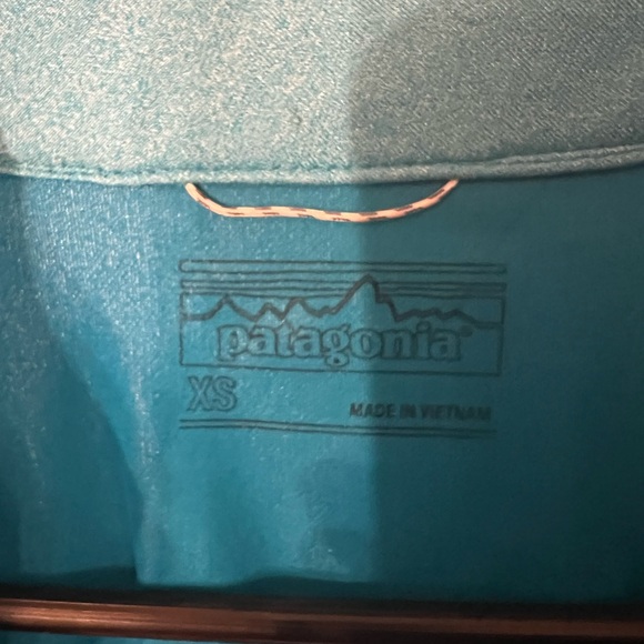 Patagonia Men's Vibrant Blue Wind Shield Jacket XS - NWOT - Picture 4 of 5